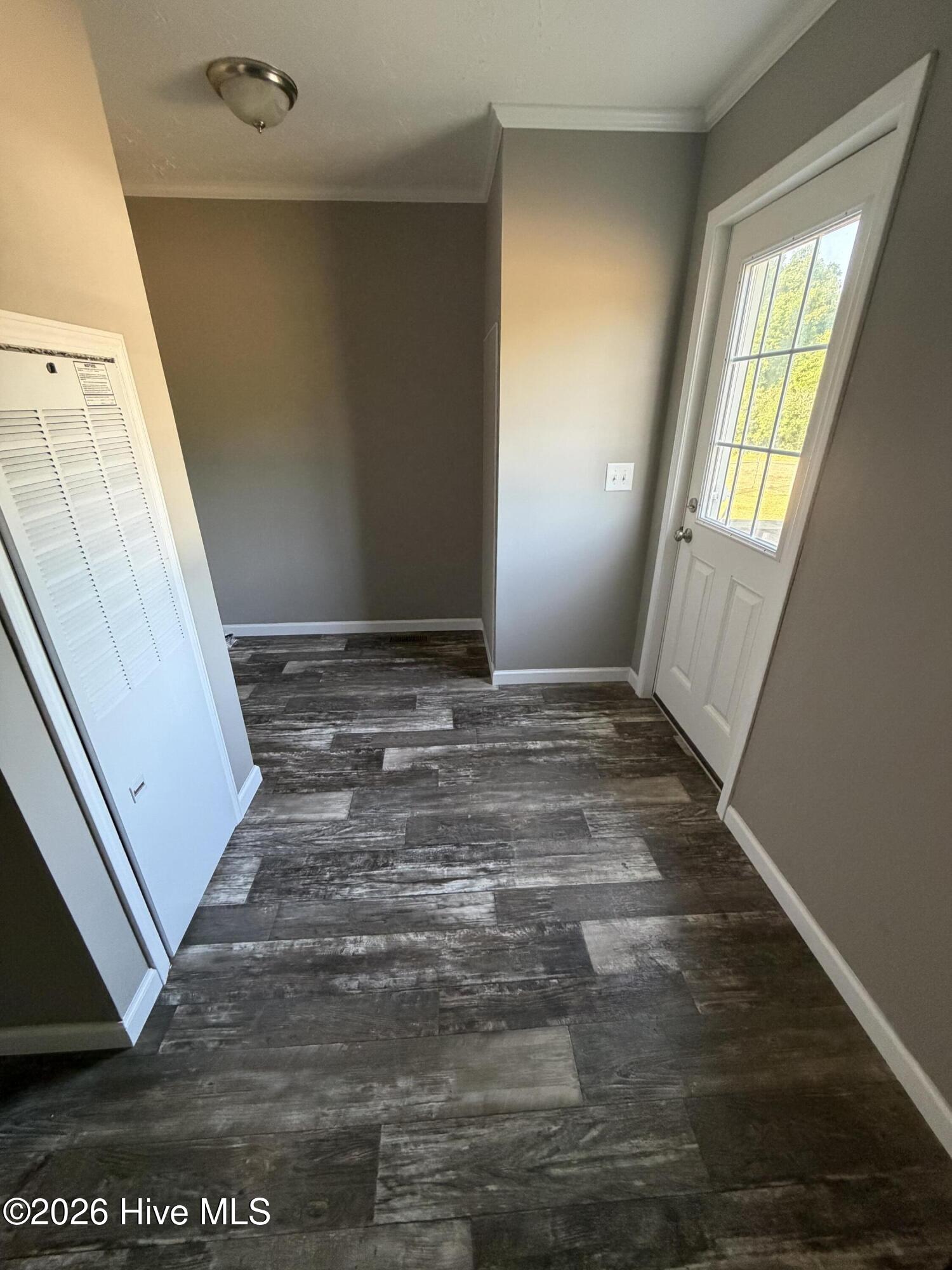 441 Mrs Tates Road Whiteville, NC 28472 - Photo 31 of 33 laundry room entry/mud room