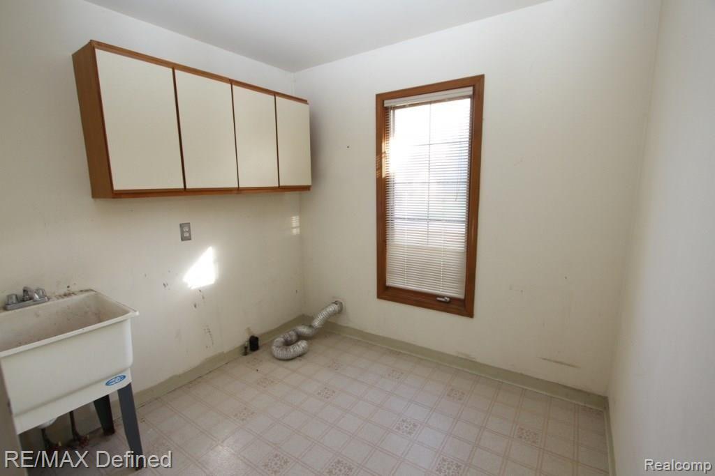 282 Slade Court Rochester Hills, MI 48307 - Photo 12 of 19
