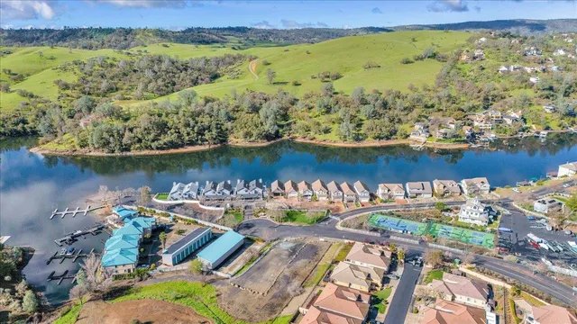 $550,000 | 6250 Bluff View Road, Unit 60, Copperopolis, CA 95228