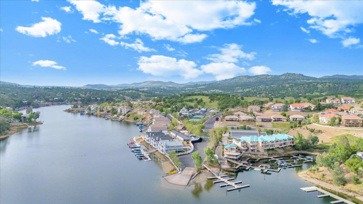6250 Bluff View Road, Unit 60 Copperopolis, CA 95228 - Photo 60 of 75 a view of a lake in middle of the town