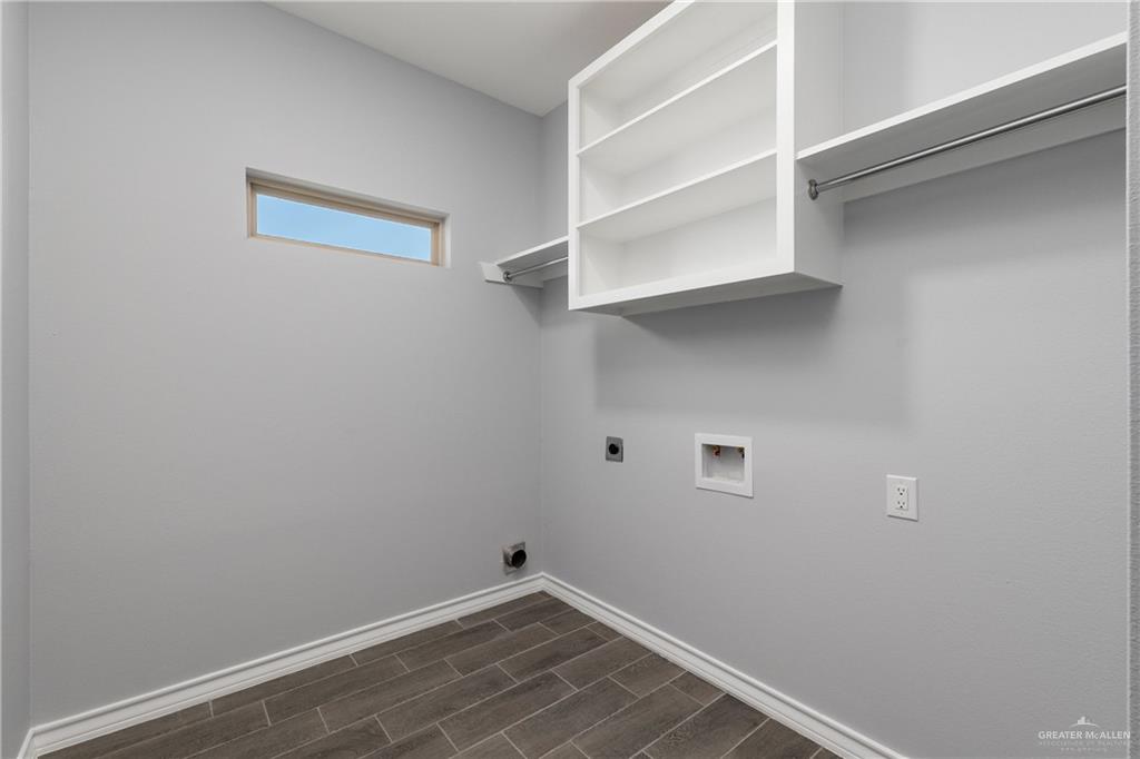 1271 Stirrup Circle San Benito, TX 78586 - Photo 8 of 18 a view of an empty walk in closet