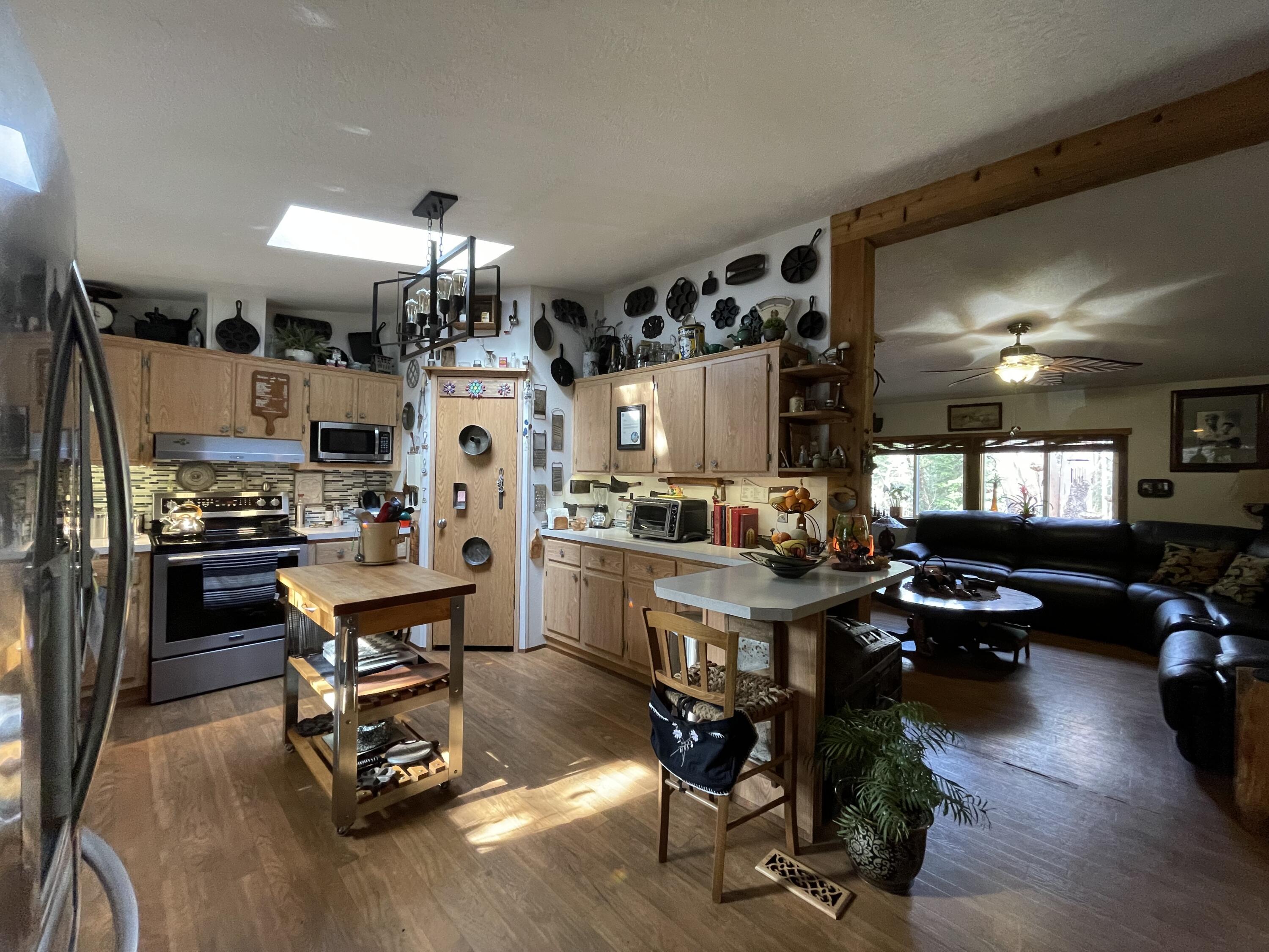 102 Draper Valley Road Selma, OR 97538 - Photo 11 of 53 IMG-3962