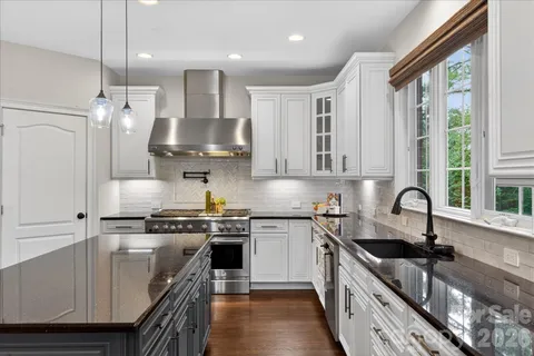 $1,400,000 | 201 Kindling Wood Lane, Waxhaw, NC 28173