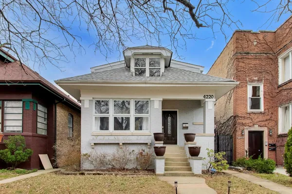 $575,000 | 4220 North Marmora Avenue, Chicago, IL 60634