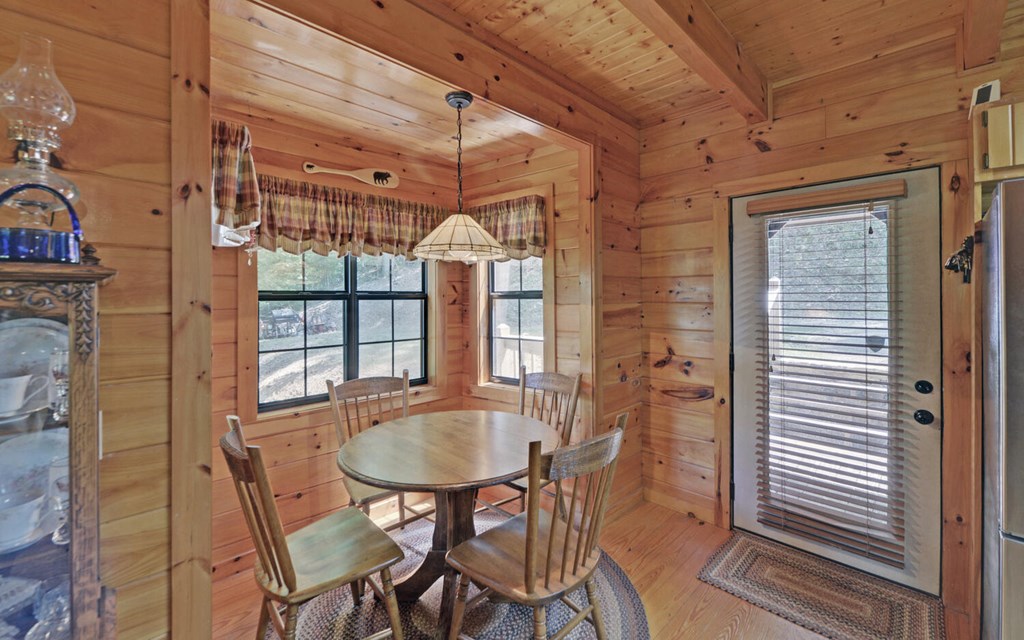 1523 Millenium Drive Young Harris, GA 30582 - Photo 5 of 42