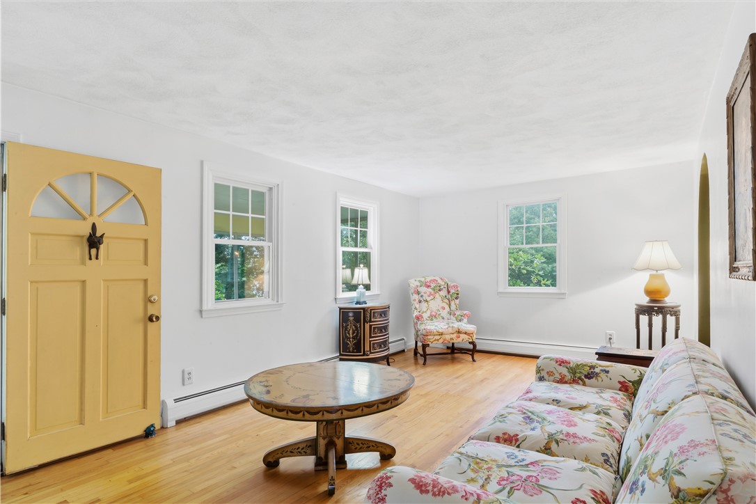 808 Ten Rod Road Exeter, RI 02822 - Photo 10 of 45 Gallery Image 10