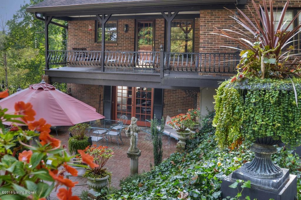 2709 Timber Hill Road Louisville, KY 40214 - Photo 12 of 52 DSC_0040_1_2 (1024x680)