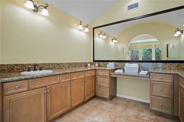 $5,475 | 81897 Via La Serena Street, La Quinta, CA 92253