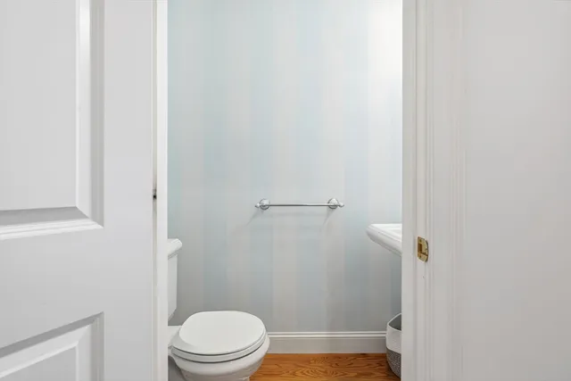 $885,999 | 602 Putnam Avenue, Barnstable, MA 02635