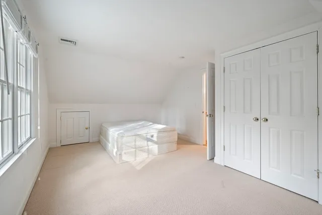 $885,999 | 602 Putnam Avenue, Barnstable, MA 02635