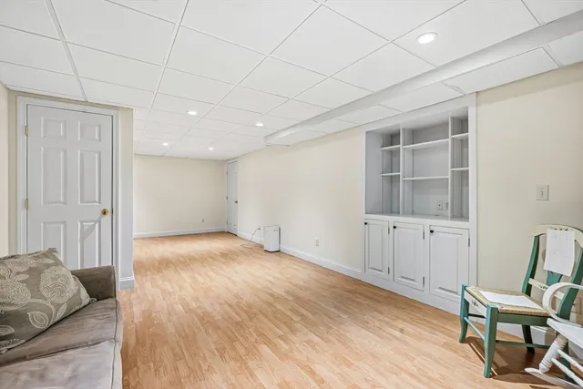 $885,999 | 602 Putnam Avenue, Barnstable, MA 02635