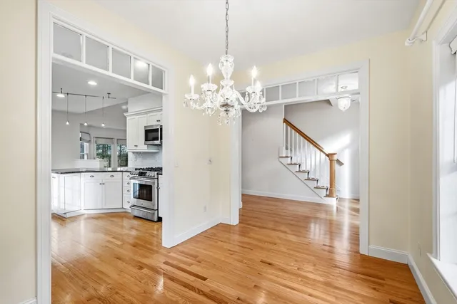 $885,999 | 602 Putnam Avenue, Barnstable, MA 02635