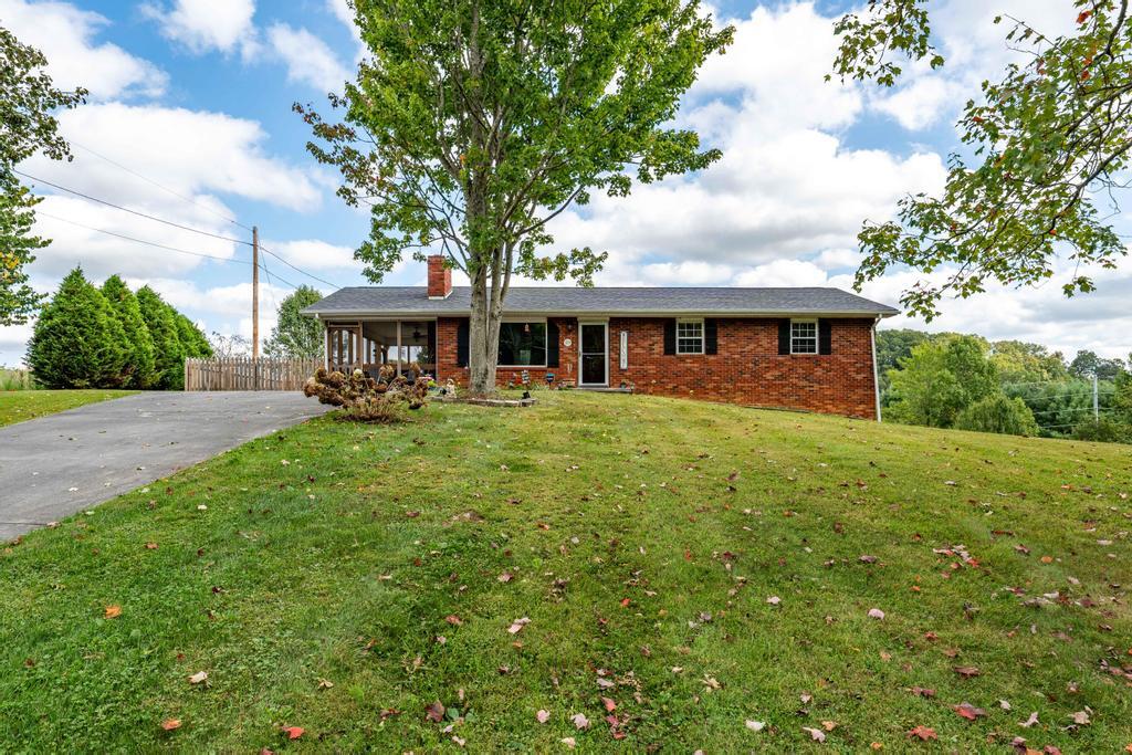 144 Bob Clark Road (2 of 62)