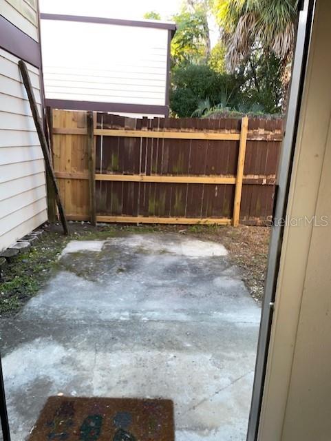 3994 Crayrich Circle, Unit C4 Orlando, FL 32839 - Photo 2 of 14 a view of balcony with small space