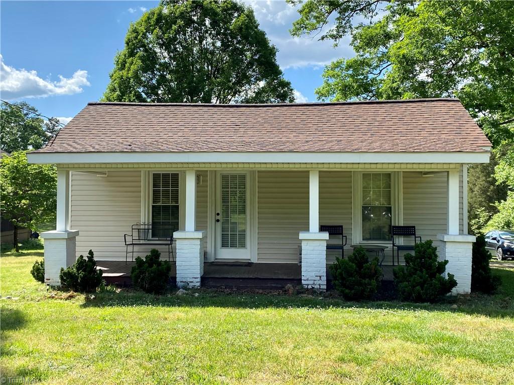5212 Harvey Road Jamestown, NC 27282 - Photo 1 of 12 Gallery Image 1