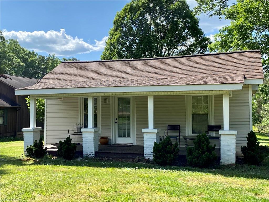 5212 Harvey Road Jamestown, NC 27282 - Photo 11 of 12 Gallery Image 11