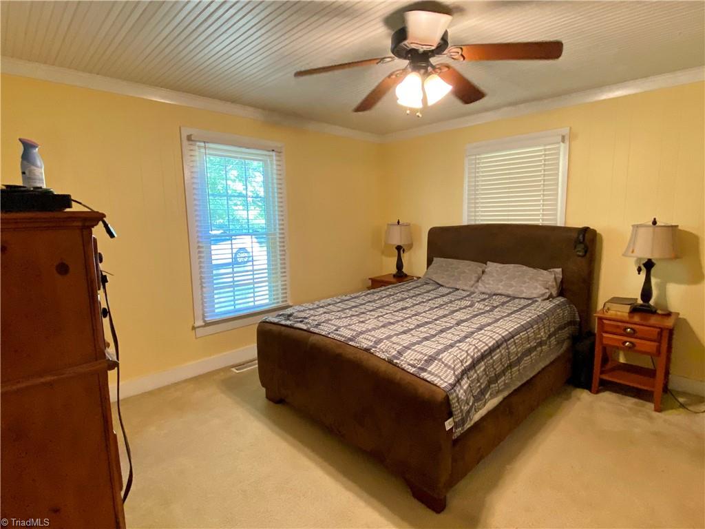 5212 Harvey Road Jamestown, NC 27282 - Photo 6 of 12 Gallery Image 6