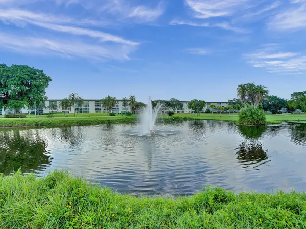 $1,900 | Undisclosed Address, Coconut Creek, FL 33066