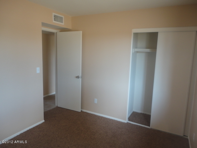 4556 West Hatcher Road Glendale, AZ 85302 - Photo 14 of 20 Bedroom 3
