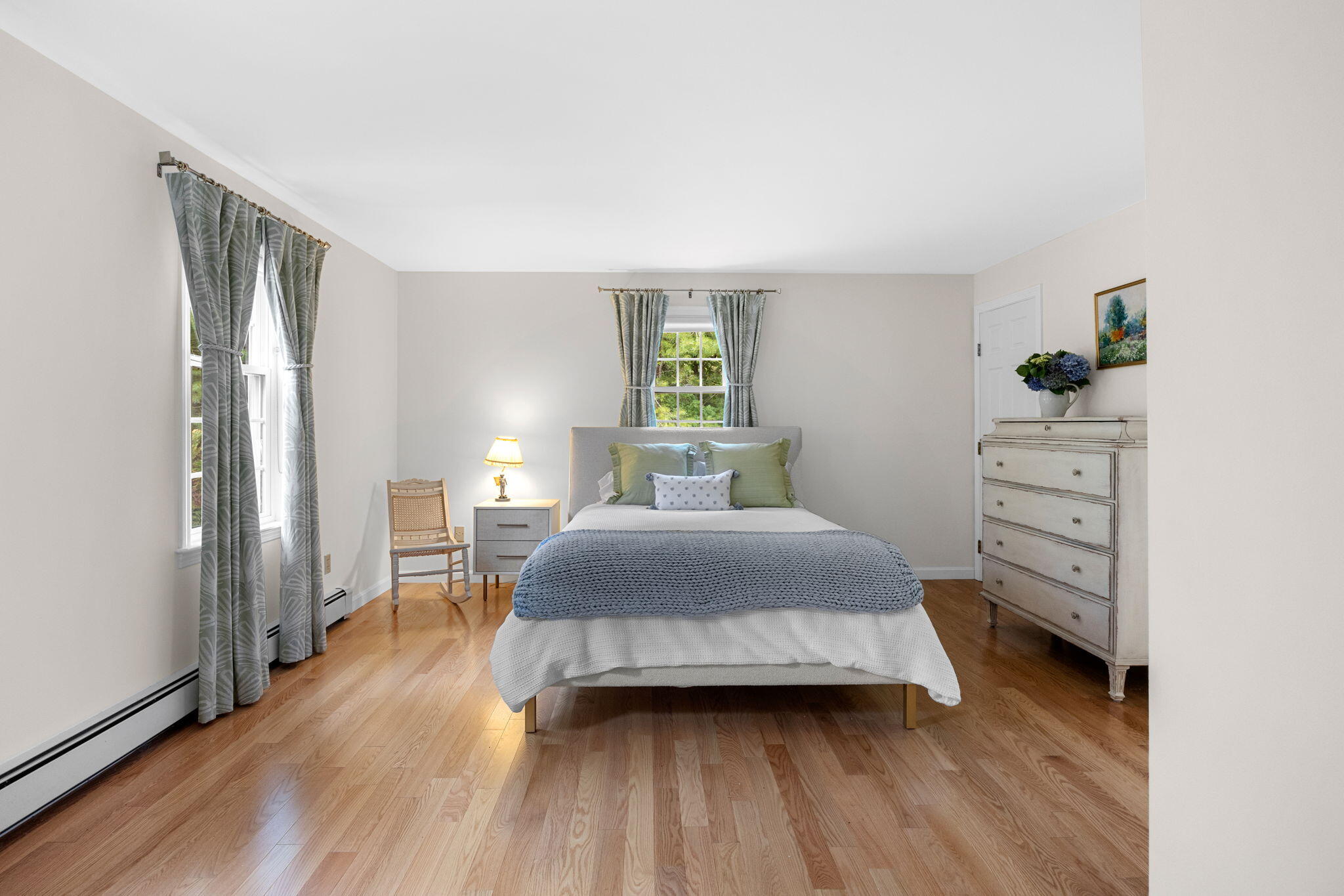 17 Cres Ridge Way Orleans, MA 02653 - Photo 26 of 47 1st floor primary bedroom
