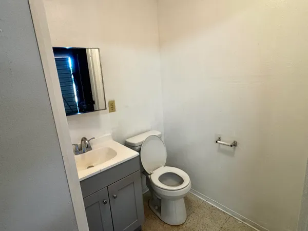 $299,900 | 3732 Mercury Drive, Redding, CA 96002