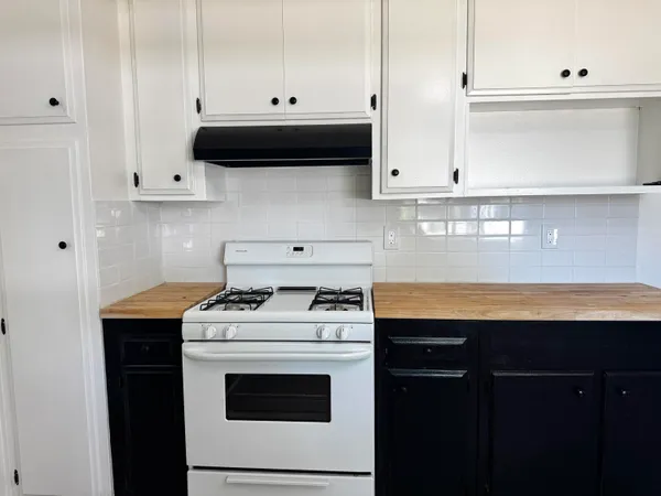 $299,900 | 3732 Mercury Drive, Redding, CA 96002