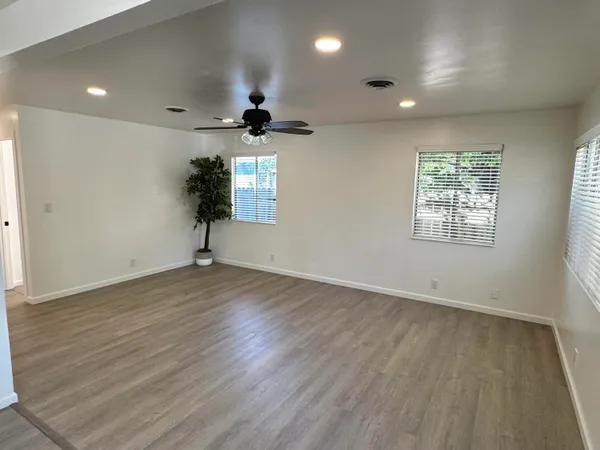 $299,900 | 3732 Mercury Drive, Redding, CA 96002