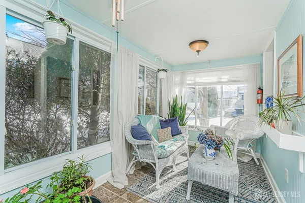 $646,000 | 125 Garretson Circle, Milltown, NJ 08850