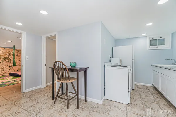 $646,000 | 125 Garretson Circle, Milltown, NJ 08850