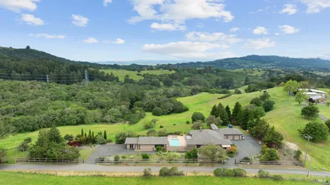 $1,850,000 | 127 Mountain Meadow Lane, Santa Rosa, CA 95404