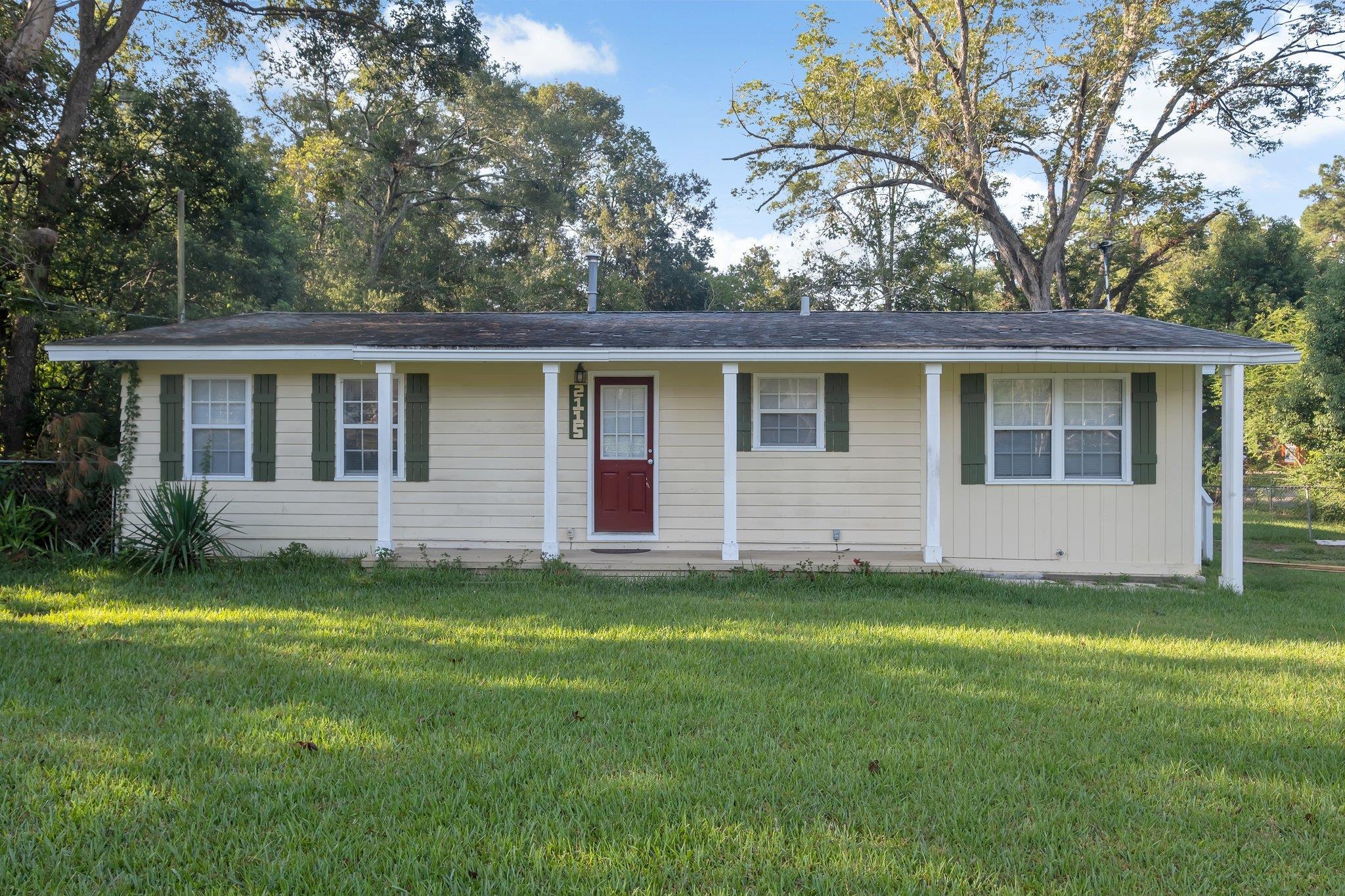 2115 Jackson Bluff Road Tallahassee, FL 32304 - Photo 2 of 23