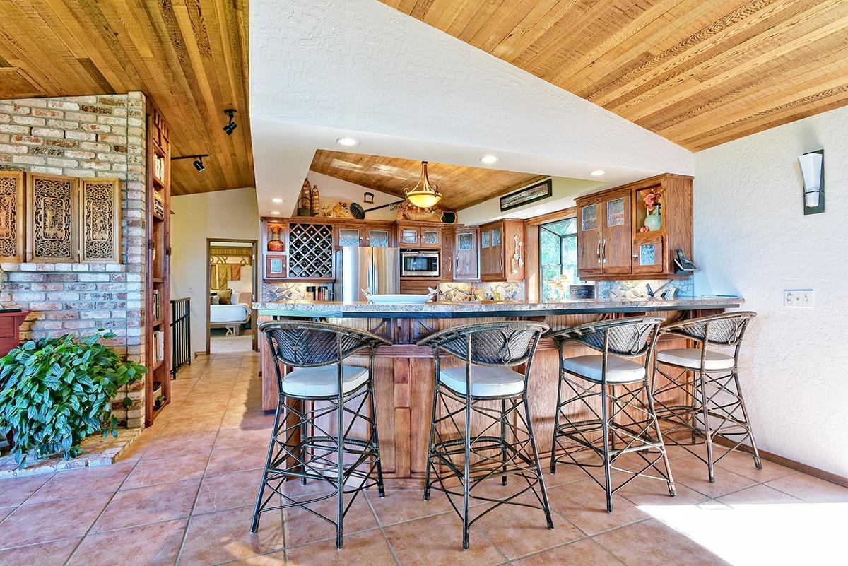 5233 Pioneer Road Medford, OR 97501 - Photo 18 of 32 Additional Photo