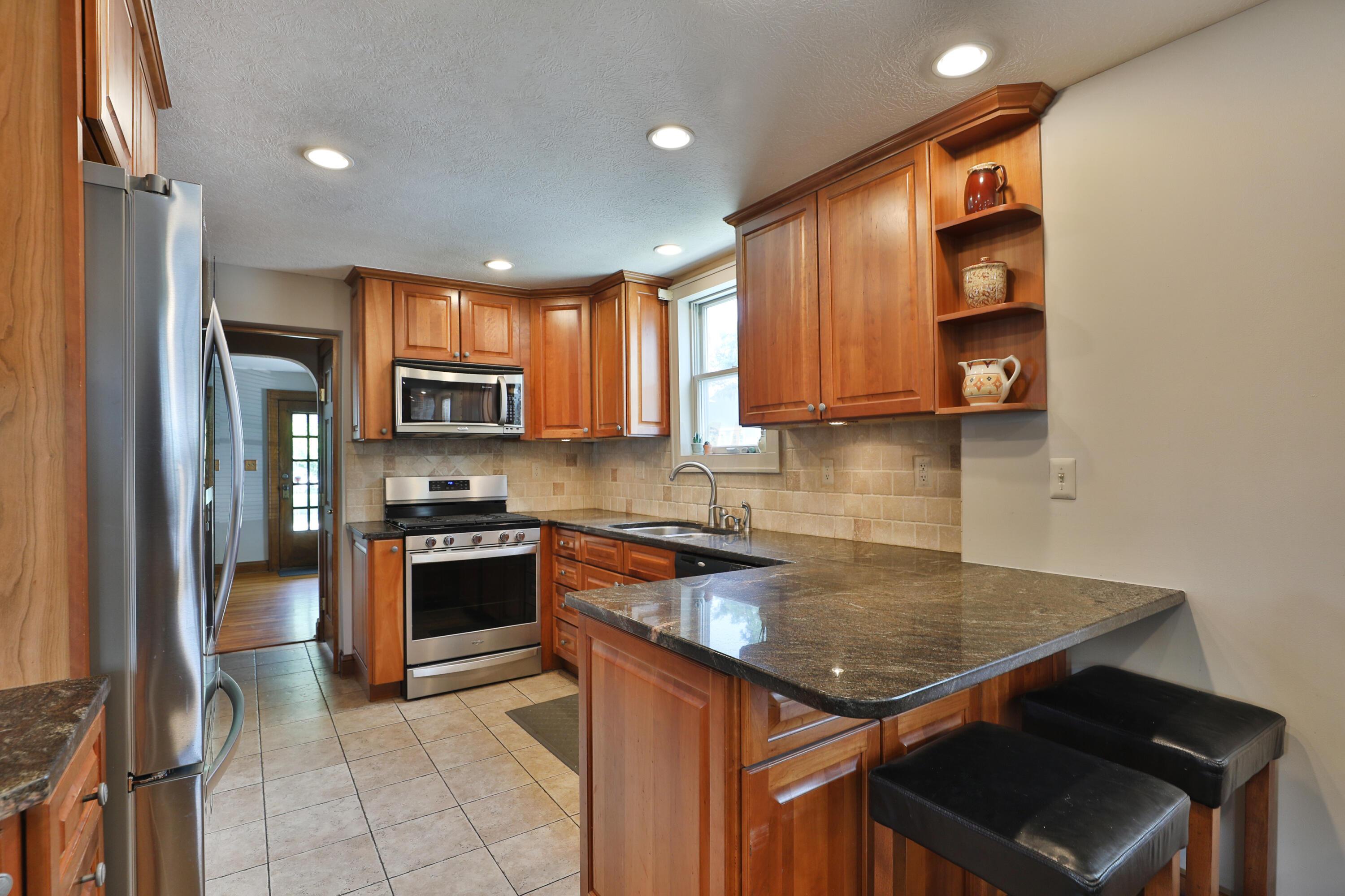 177 Blenheim Road Columbus, OH 43214 - Photo 22 of 58 177-Blenheim-22