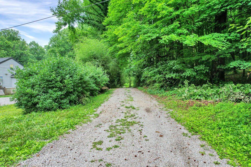 134 Mc Kinney Road Harriman, TN 37748 - Photo 27 of 31