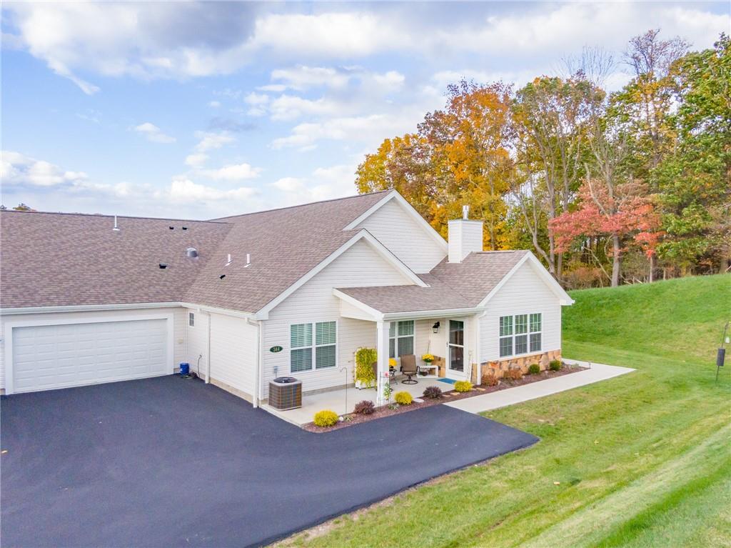 344 Saddlebrook Road Gibsonia, PA 15044 - Photo 2 of 25 Gallery Image 2