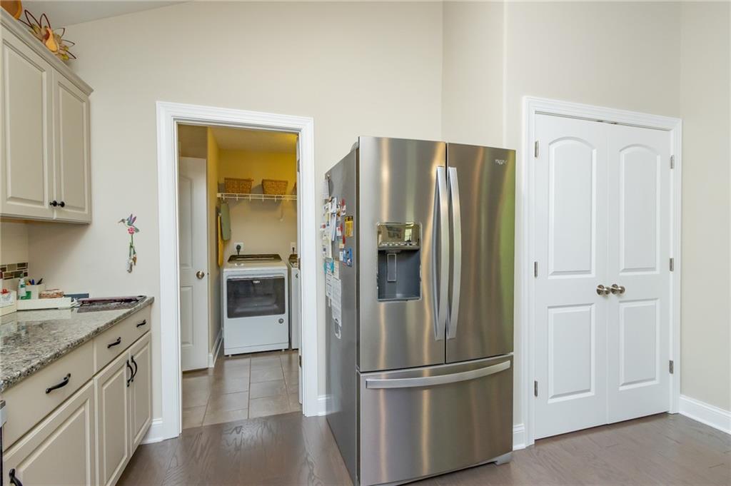 344 Saddlebrook Road Gibsonia, PA 15044 - Photo 7 of 25 Gallery Image 7