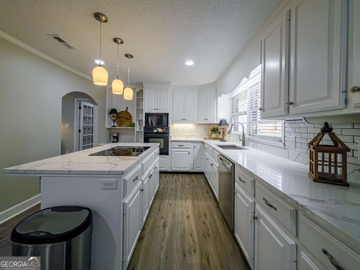 142 Brighton Road Tifton, GA 31794 - Photo 18 of 57