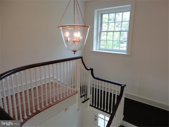 750 Golf View Road Moorestown, NJ 08057 - Photo 11 of 24