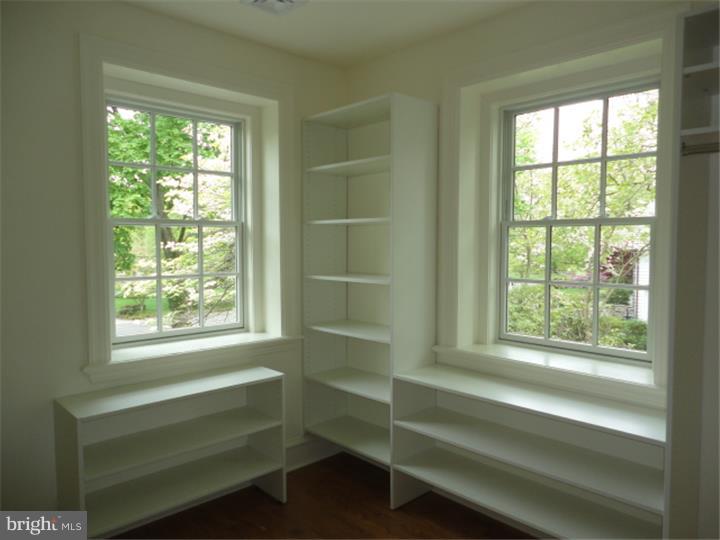 750 Golf View Road Moorestown, NJ 08057 - Photo 13 of 24