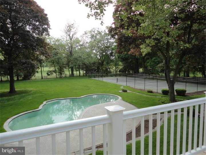 750 Golf View Road Moorestown, NJ 08057 - Photo 17 of 24
