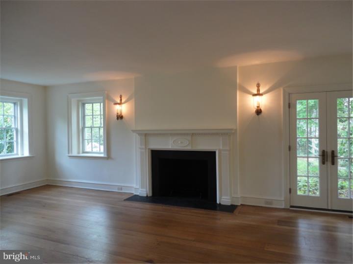 750 Golf View Road Moorestown, NJ 08057 - Photo 3 of 24