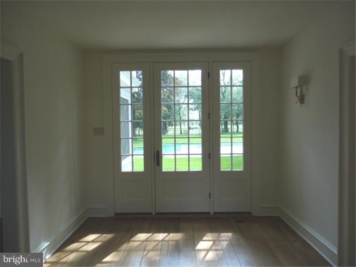 750 Golf View Road Moorestown, NJ 08057 - Photo 4 of 24