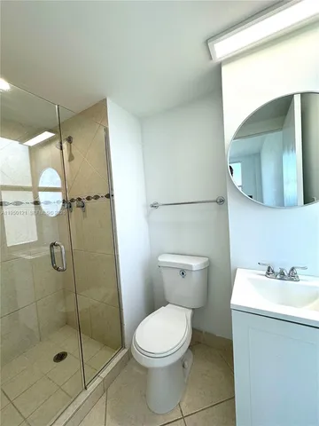 $790,000 | 9195 Collins Avenue, Unit 801, Surfside, FL 33154