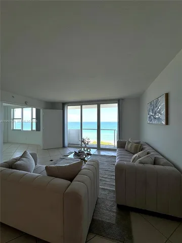 $790,000 | 9195 Collins Avenue, Unit 801, Surfside, FL 33154