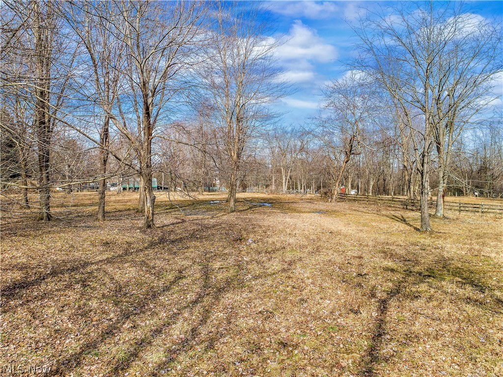 498 Center Road Akron, OH 44319 - Photo 34 of 35