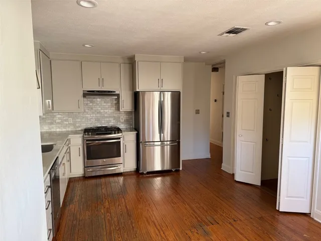 $3,200 | 1208 East 13th Street, Austin, TX 78702
