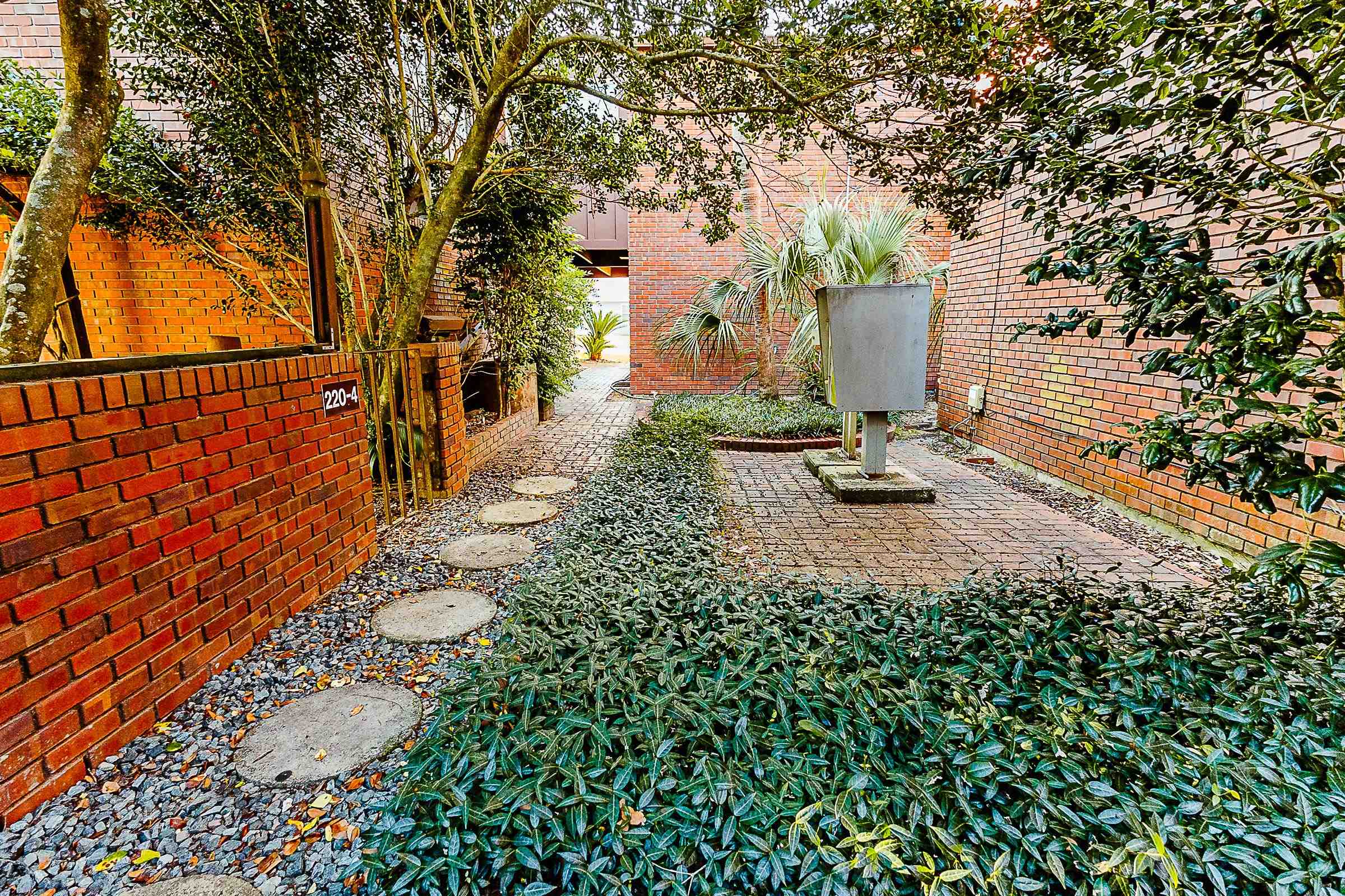 220 Belmont Road, Unit 3 Tallahassee, FL 32301 - Photo 13 of 41 Gallery Image 13