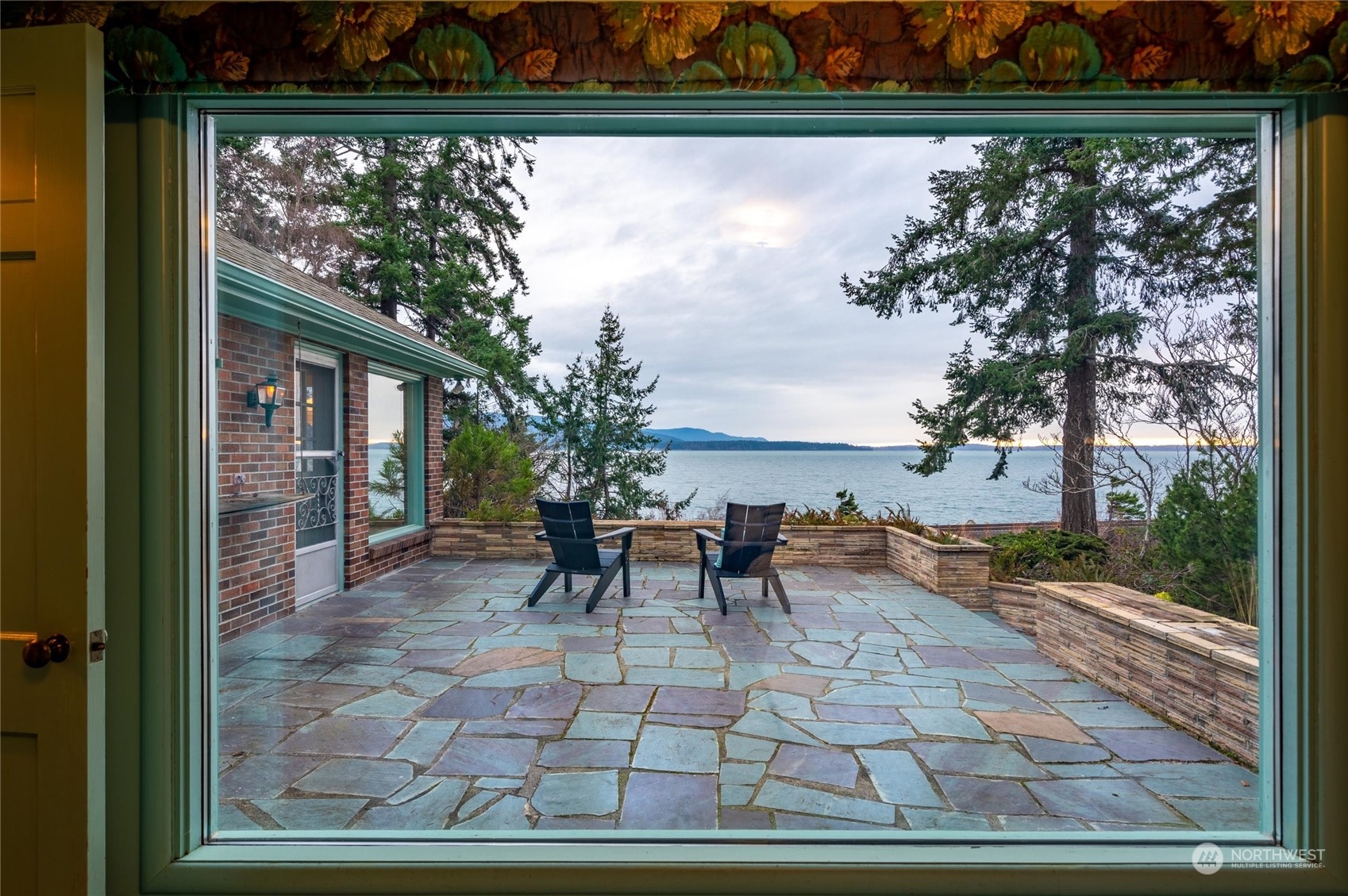 101 Willow Road Bellingham, WA 98225 - Photo 19 of 40 a view of outdoor space with seating area