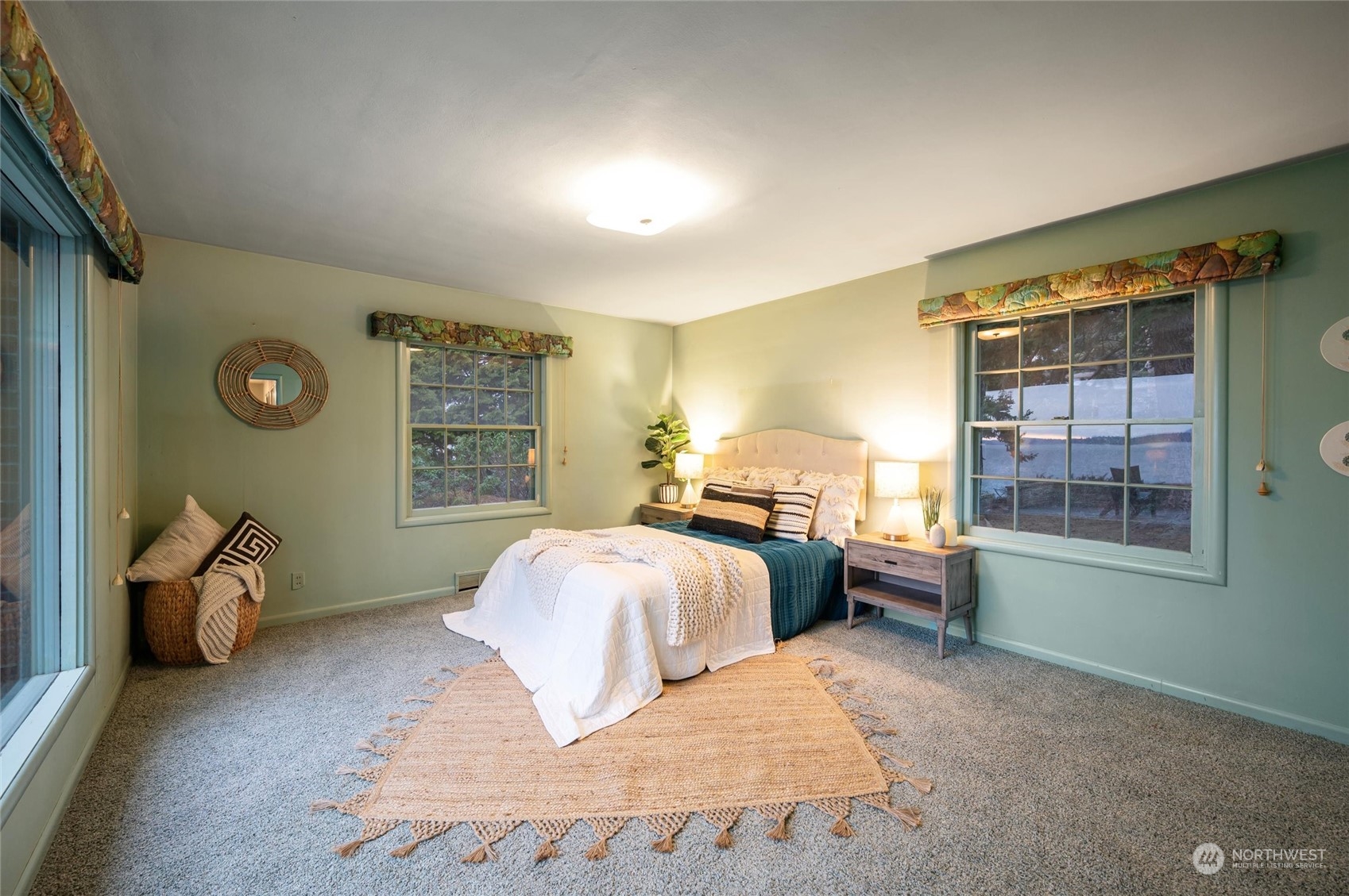 101 Willow Road Bellingham, WA 98225 - Photo 20 of 40 a bedroom with bed and wooden floor