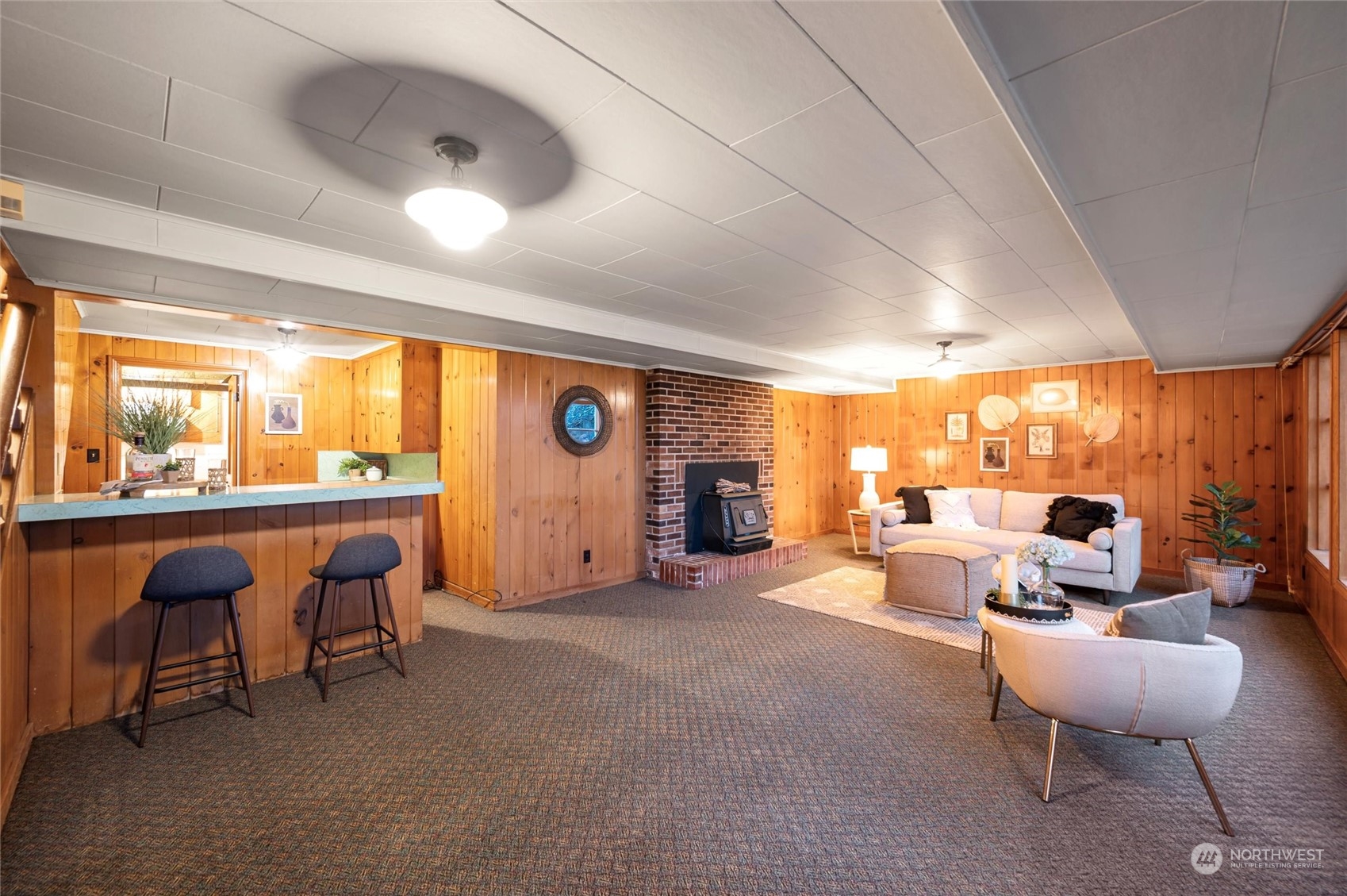 101 Willow Road Bellingham, WA 98225 - Photo 26 of 40 a living room with furniture and a large window